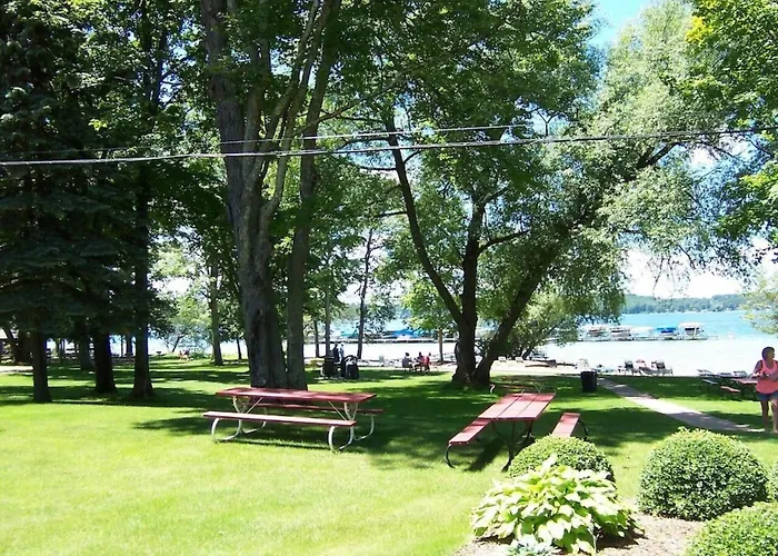 Crosswinds Getaway At Shanty Creek